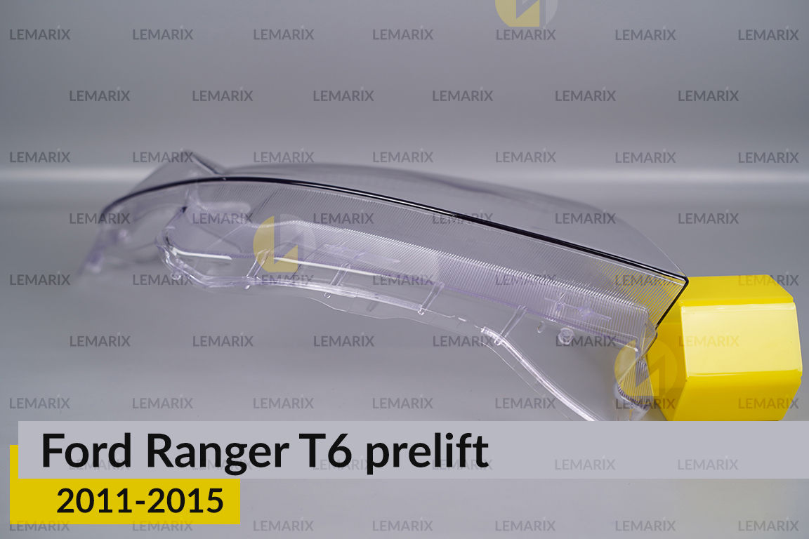 Скло фари Ford Ranger T6 (2011-2015) дорест праве
