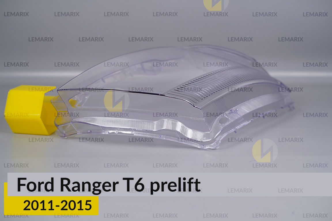 Скло фари Ford Ranger T6 (2011-2015) дорест праве
