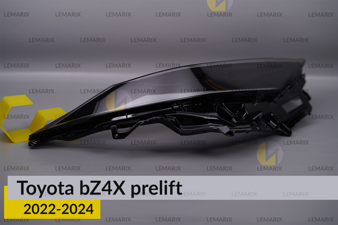 Скло фари Toyota bZ4X (2022-2024) дорест праве