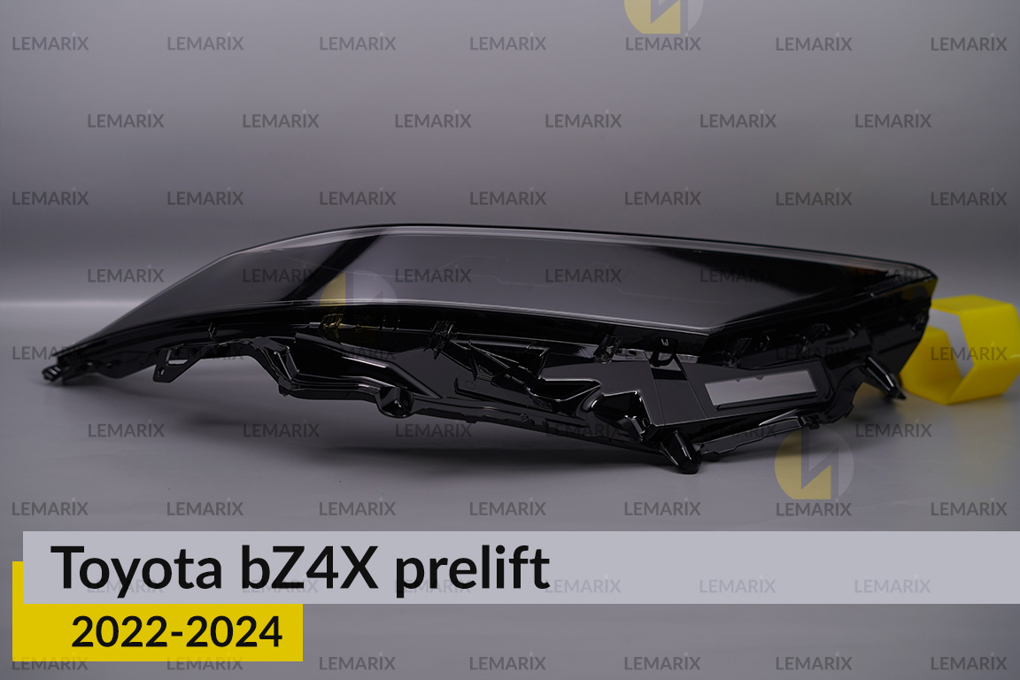 Скло фари Toyota bZ4X (2022-2024) дорест праве