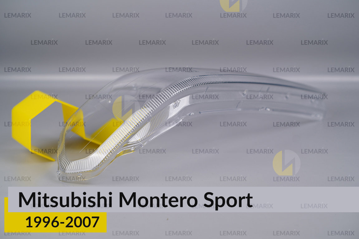 Скло фари Mitsubishi Montero Sport (1996-2007) праве