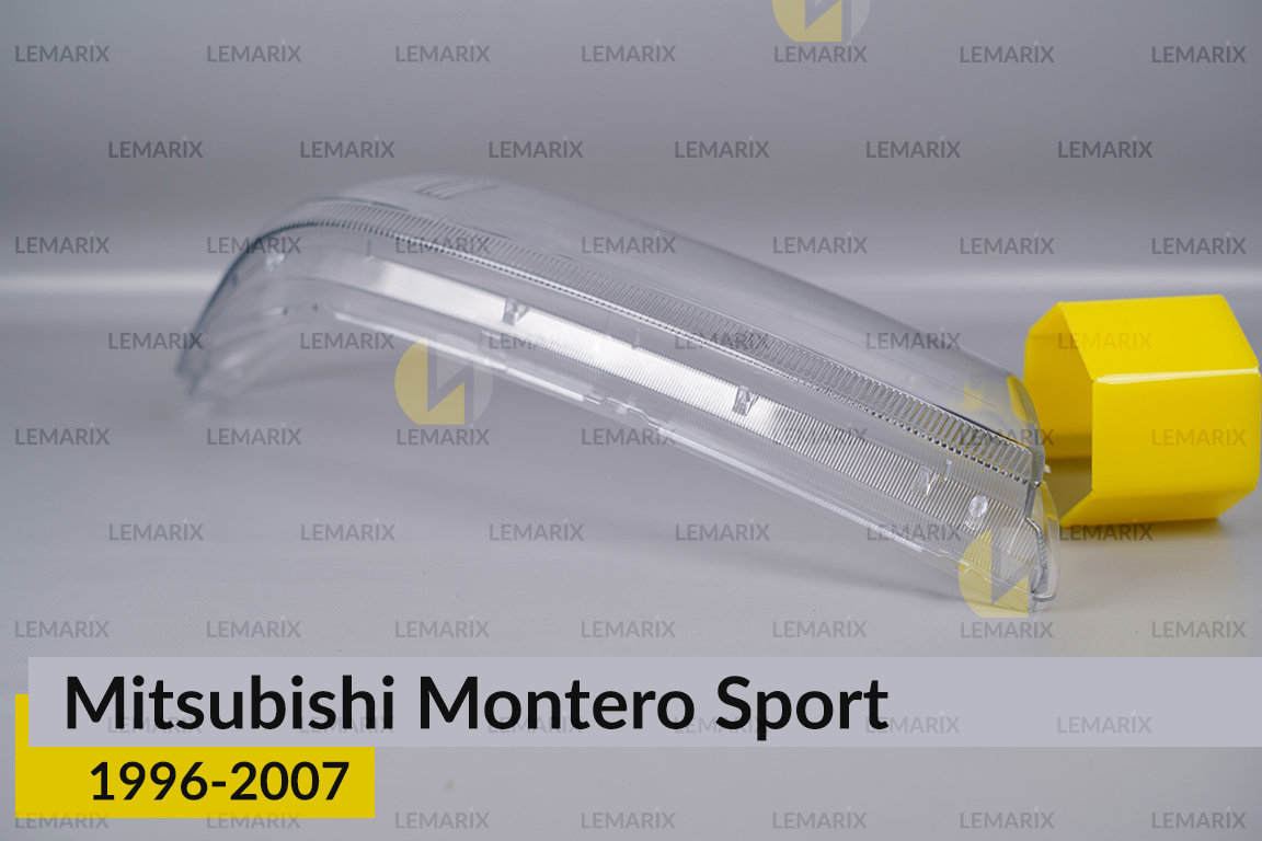 Скло фари Mitsubishi Montero Sport (1996-2007) праве