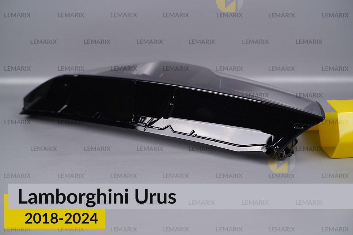 Скло фари Lamborghini Urus (2018-2024) ліве