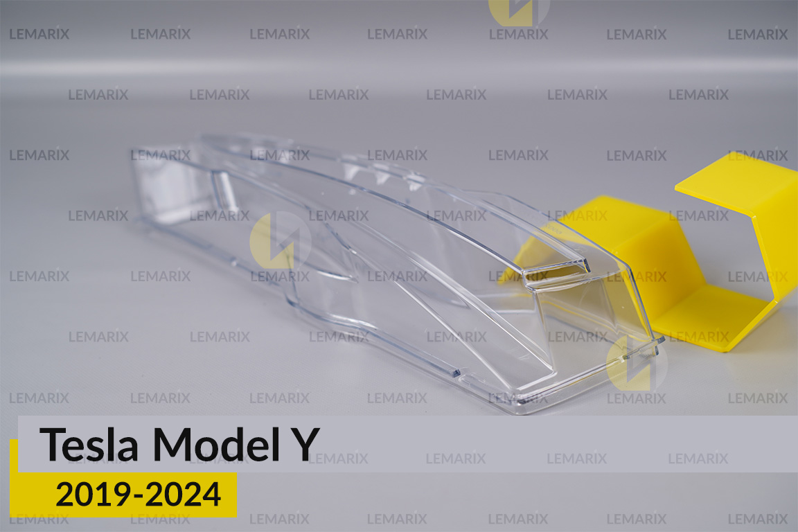 Скло протитуманної фари Tesla Model Y (2019-2025) ліве