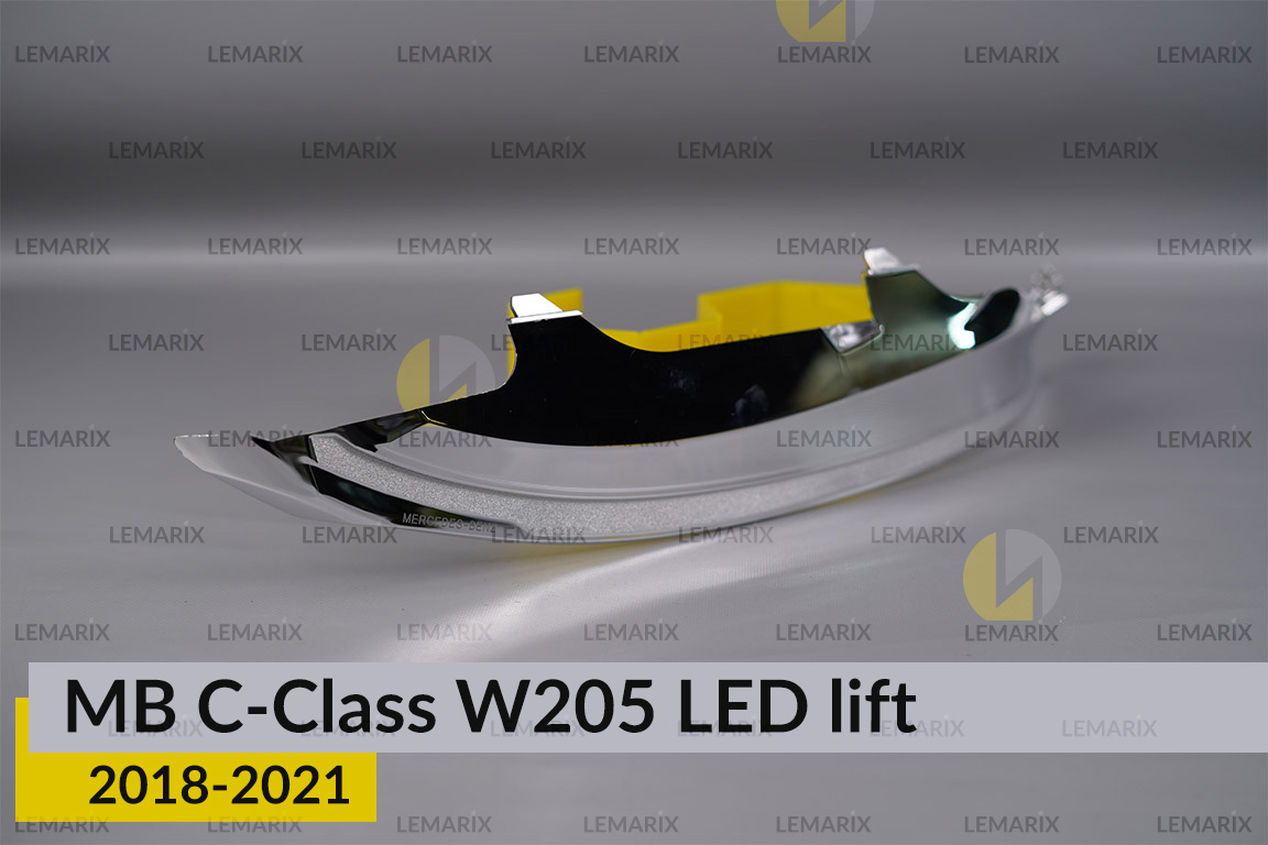 Хромована декоративна маска світловода Mercedes-Benz С-Class W205 LED (2018-2021) рест права