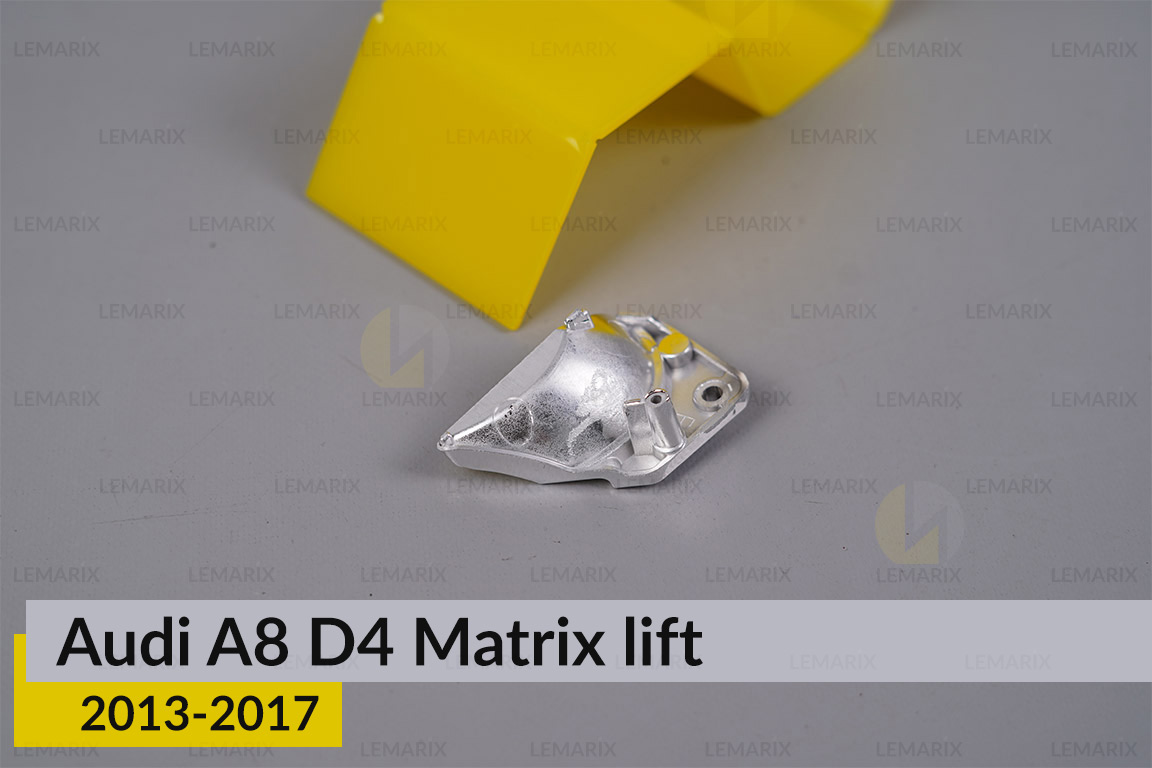 Хромована маска відбивача 2 Audi A8 D4 Matrix (2013-2017) рест права