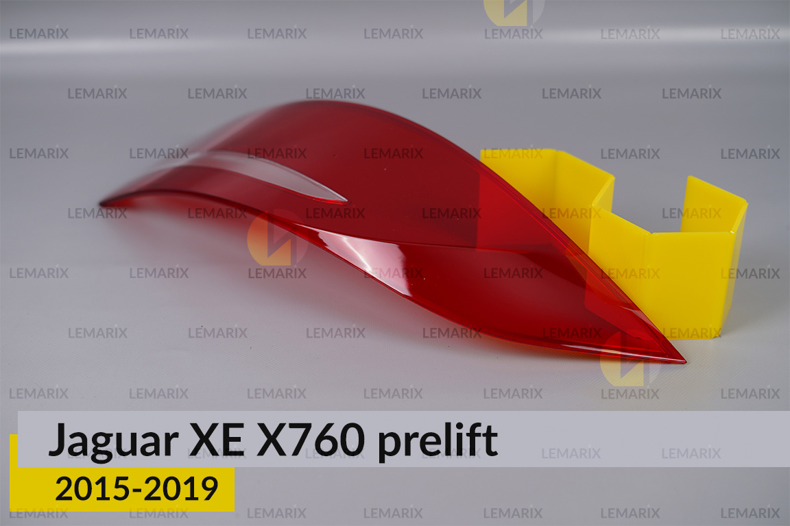 Скло заднього ліхтаря зовнішнє в крилі Jaguar XE X760 (2015-2019) дорест ліве