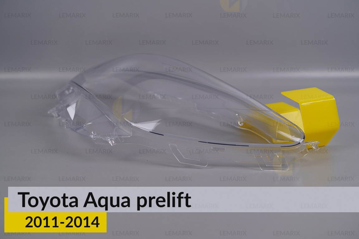 Скло фари Toyota Aqua (2011-2014) дорест ліве