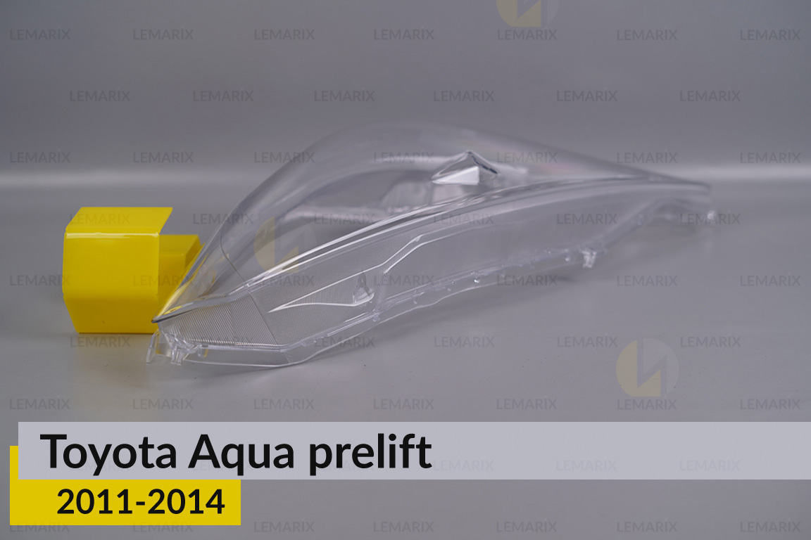 Скло фари Toyota Aqua (2011-2014) дорест ліве