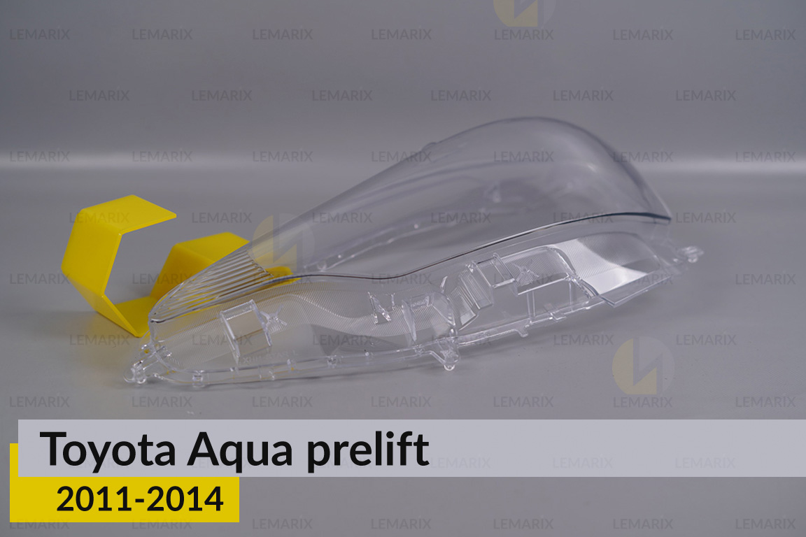 Скло фари Toyota Aqua (2011-2014) дорест ліве