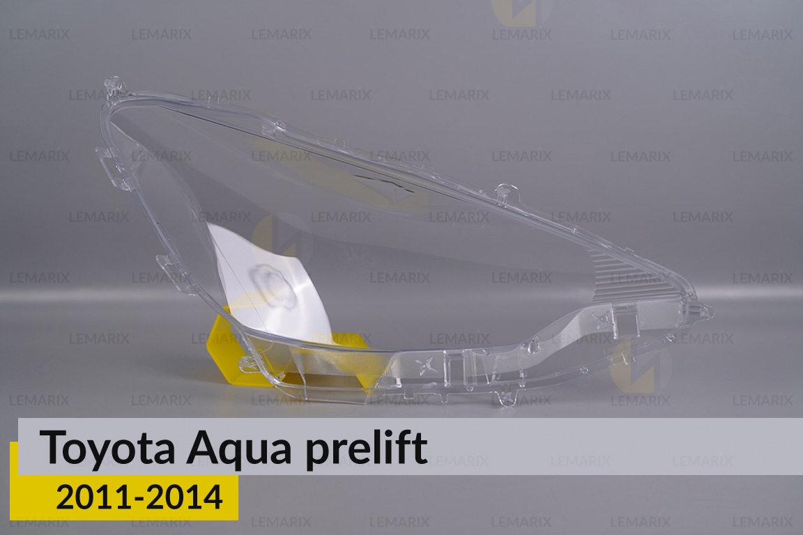 Скло фари Toyota Aqua (2011-2014) дорест ліве