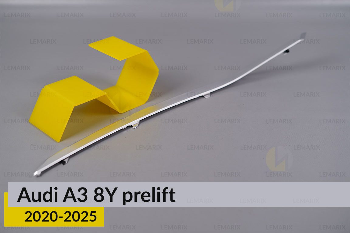 Хромована декоративна маска середня Audi A3 8Y (2020-2025) дорест ліва