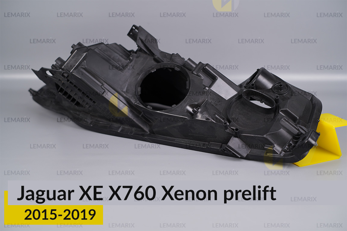 Корпус фари Jaguar XE X760 Xenon (2015-2019) дорест правий