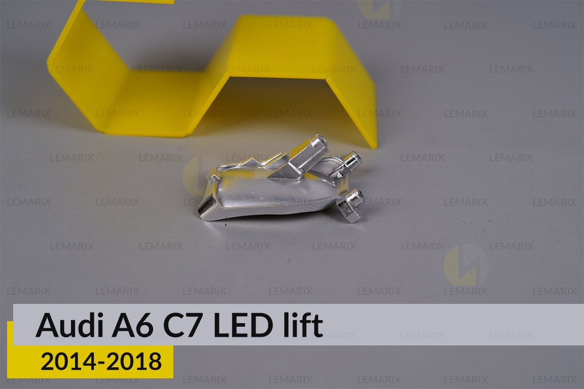 Хромована маска рефлектора Audi A6 C7 LED (2014-2018) рест ліва