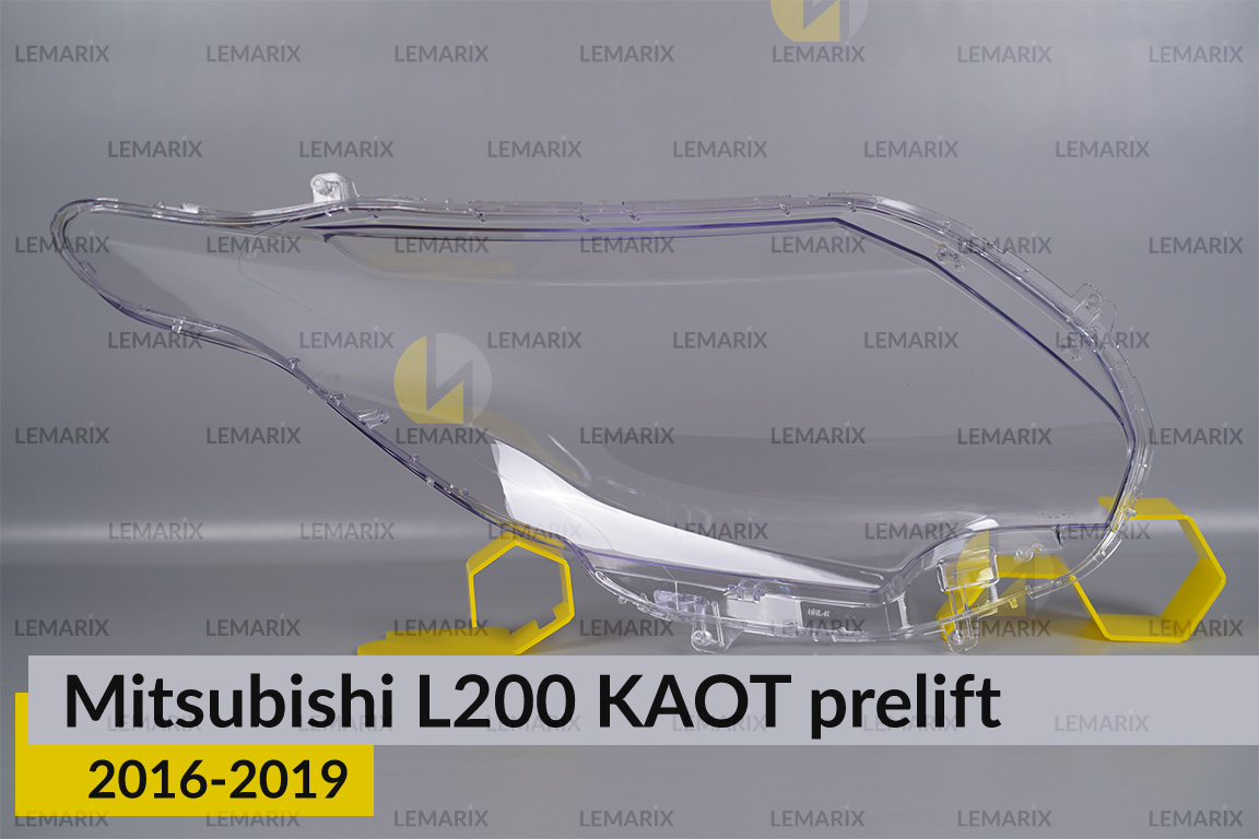 Скло фари Mitsubishi L200 KAOT (2016-2019) дорест ліве