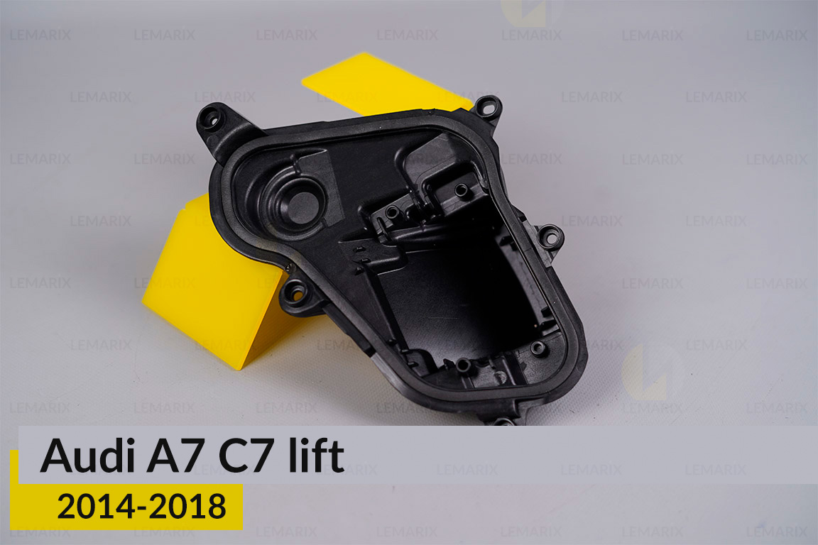 Кришка ковпак заглушка фари Audi A7 C7 (2014-2018) рест ліва