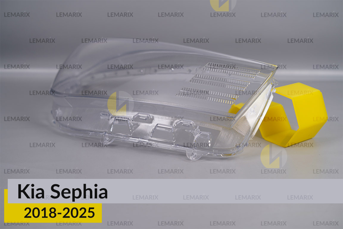 Скло фари Kia Sephia (2018-2026) праве