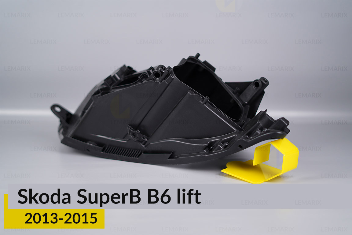 Корпус фари Skoda SuperB B6 (2013-2015) рест лівий