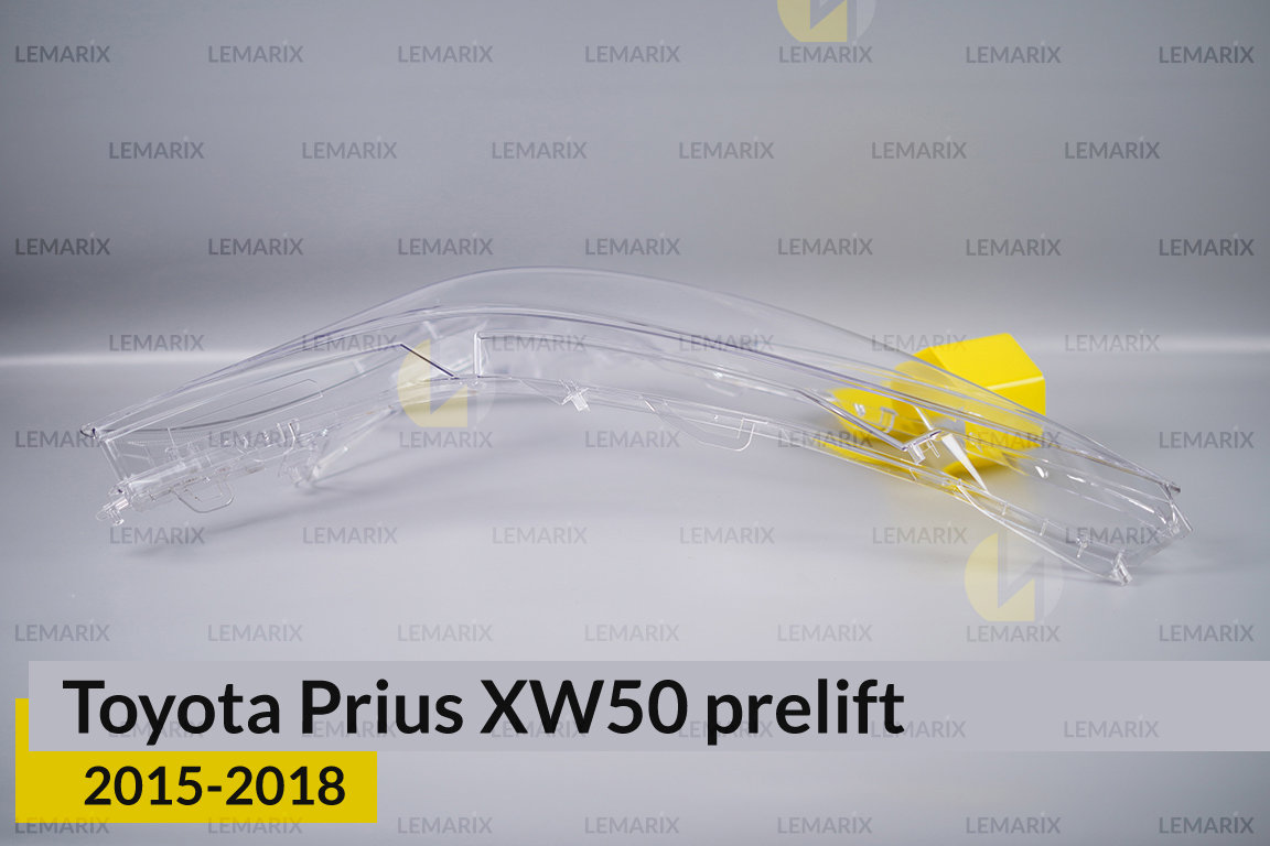 Скло фари Toyota Prius XW50 (2015-2018) дорест праве
