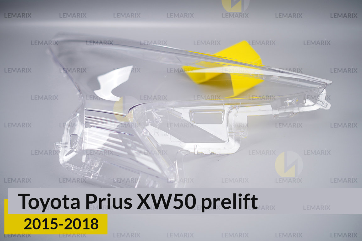 Скло фари Toyota Prius XW50 (2015-2018) дорест праве