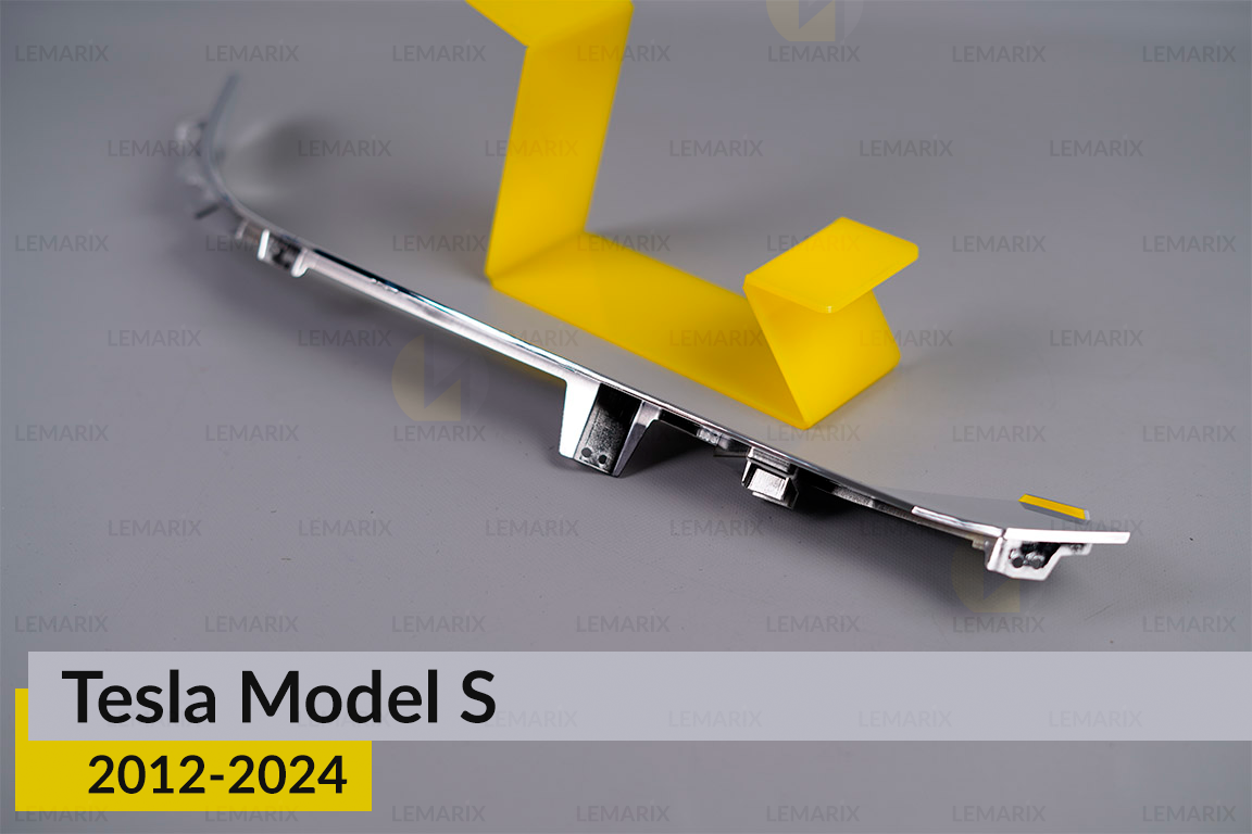 Хромована декоративна маска нижня Tesla Model S (2012-2024) права
