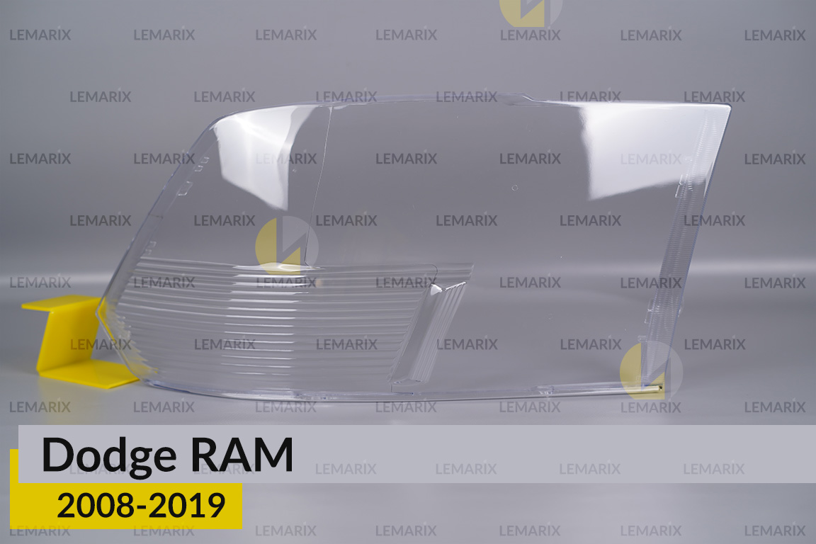Скло фари Dodge RAM (2008-2019) праве