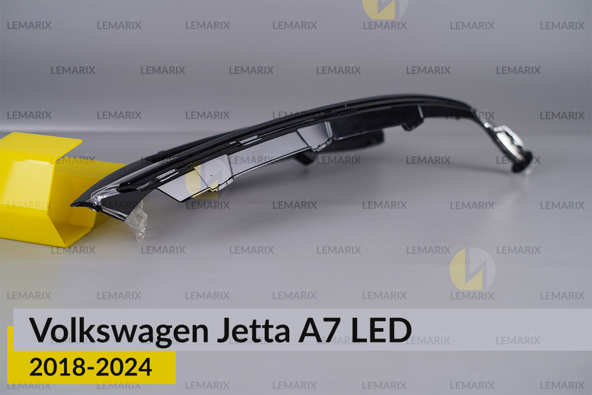 Декоративна маска VW Volkswagen Jetta A7 LED (2018-2024) права