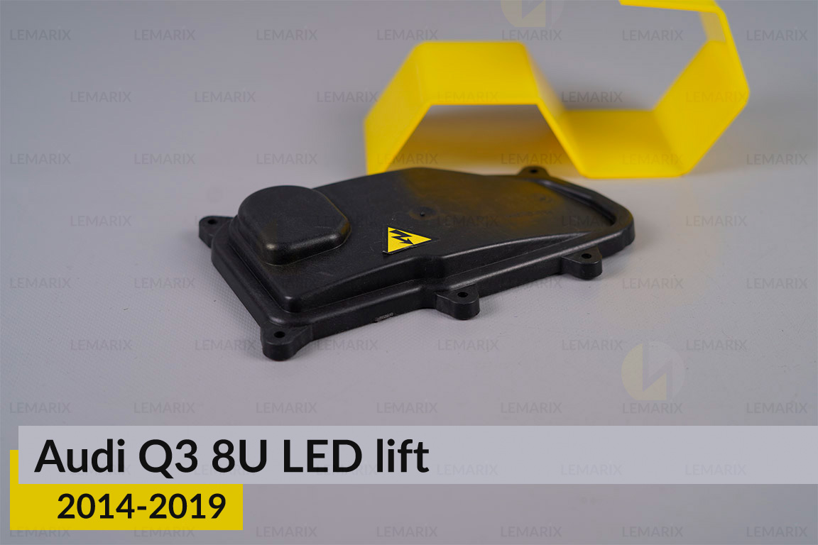 Кришка ковпак заглушка фари Audi Q3 8U China (2014-2019) рест права