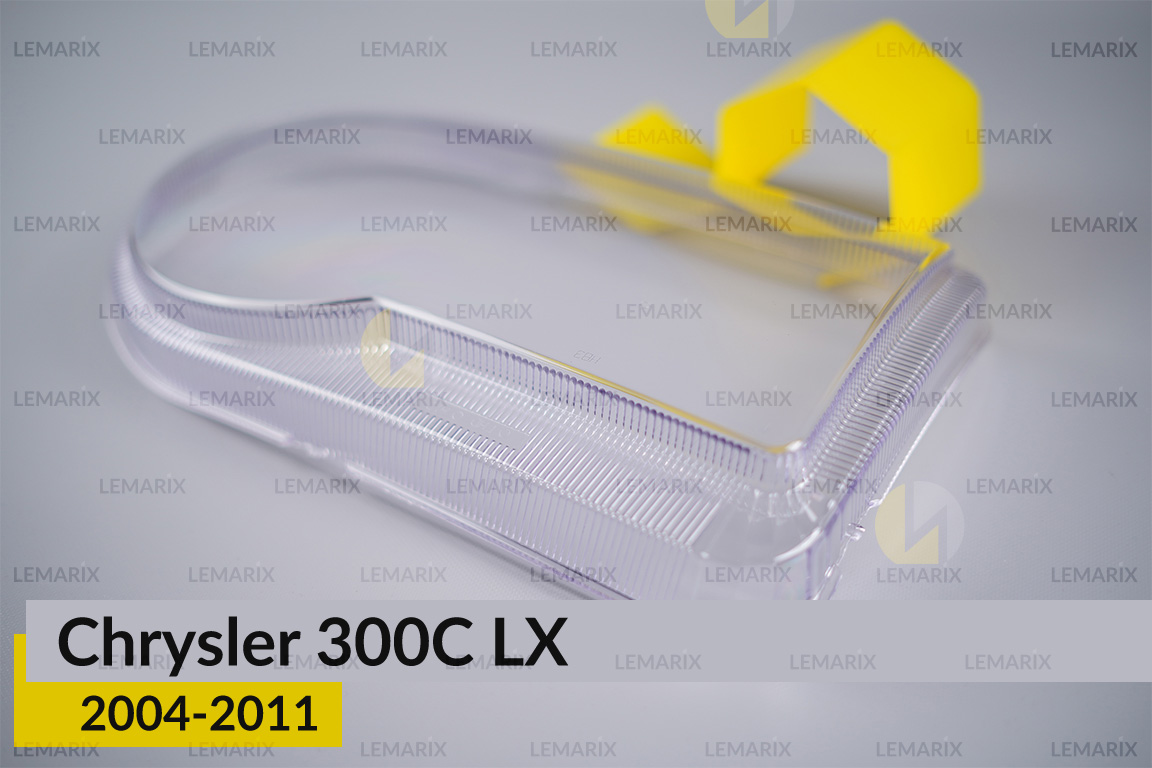 Скло фари Chrysler 300C LX (2004-2011) праве