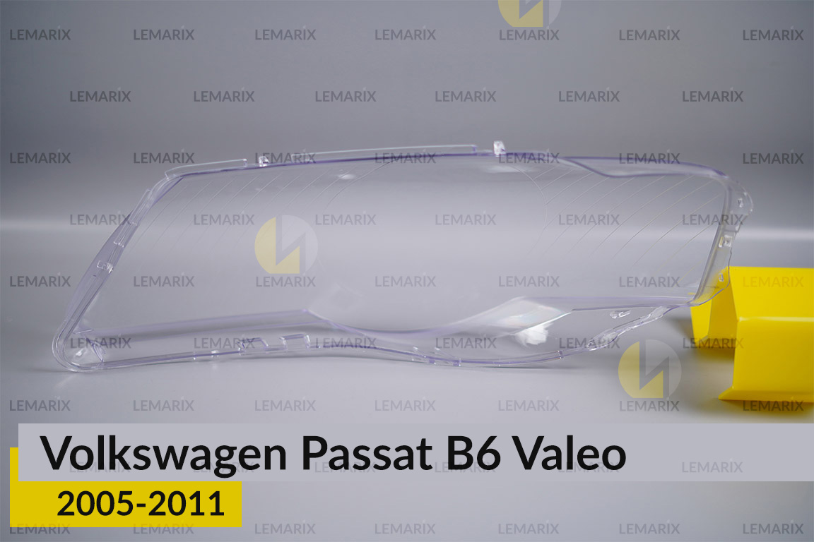 Скло фари VW Volkswagen Passat B6 Valeo (2005-2011) праве