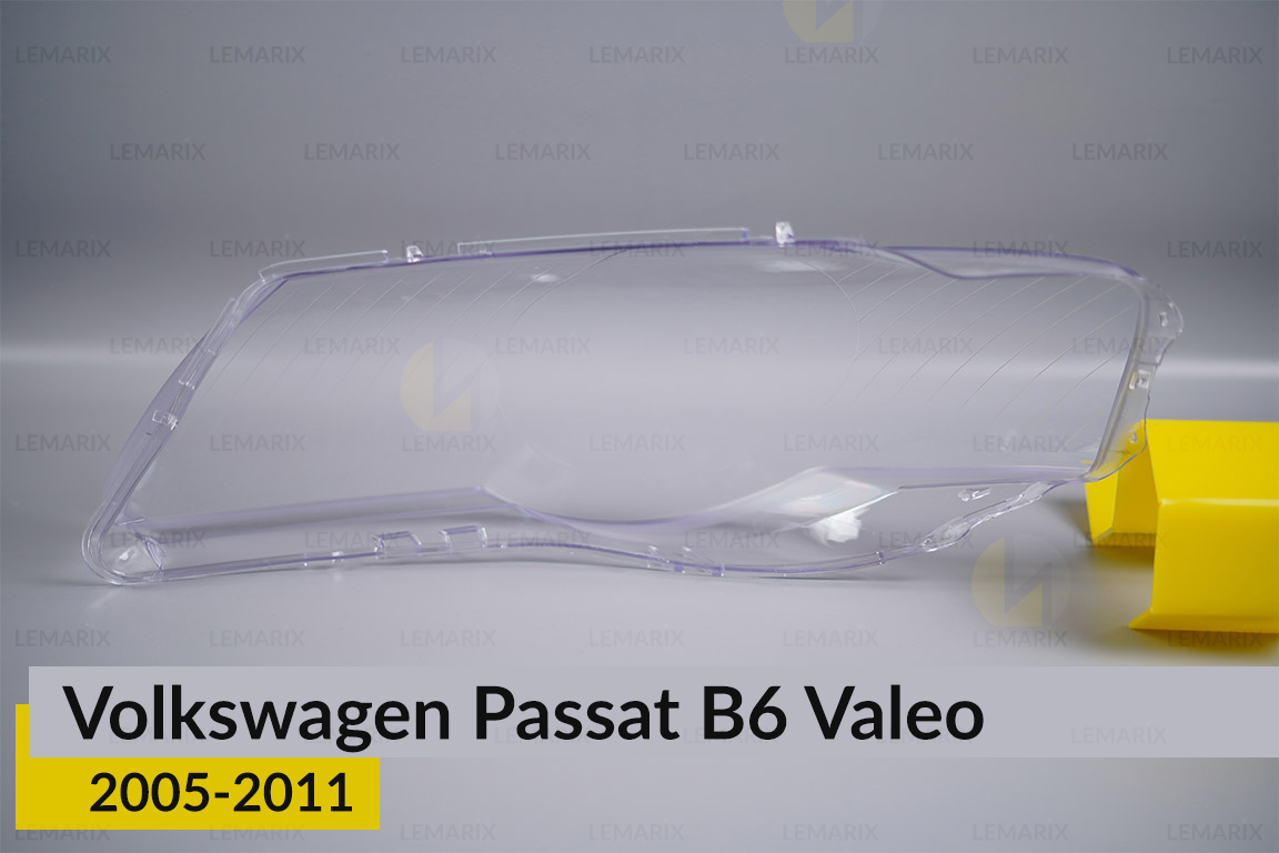 Скло фари VW Volkswagen Passat B6 Valeo (2005-2011) праве