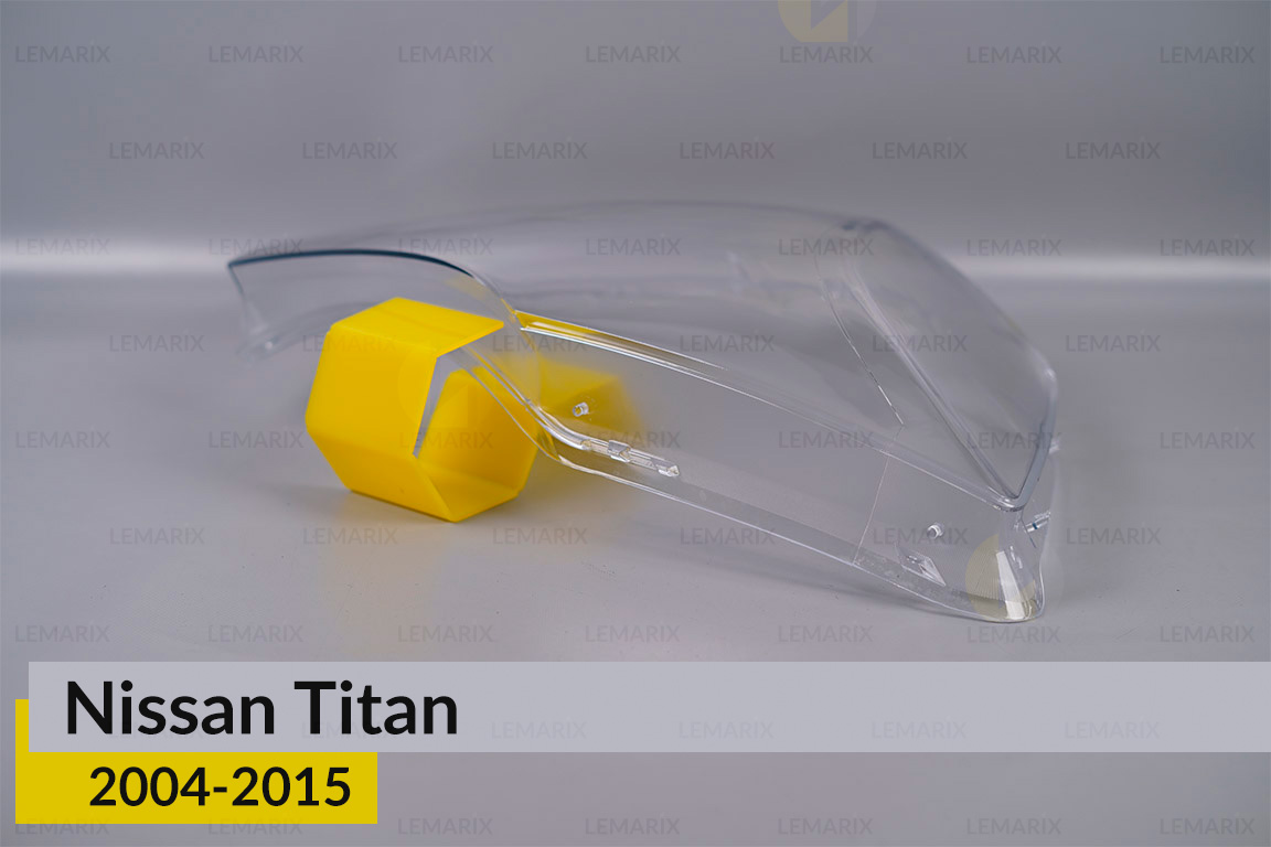 Скло фари Nissan Titan (2004-2015) праве