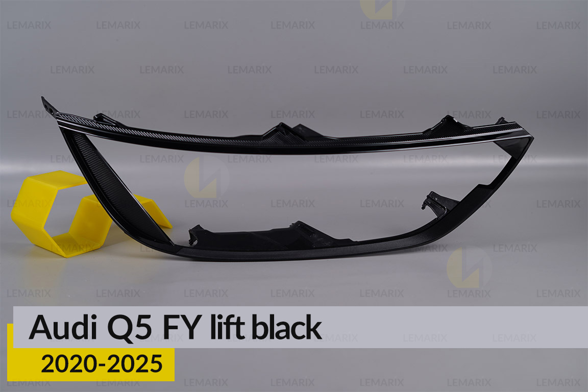 Декоративна маска зовнішня Audi Q5 FY Black (2020-2025) рест права
