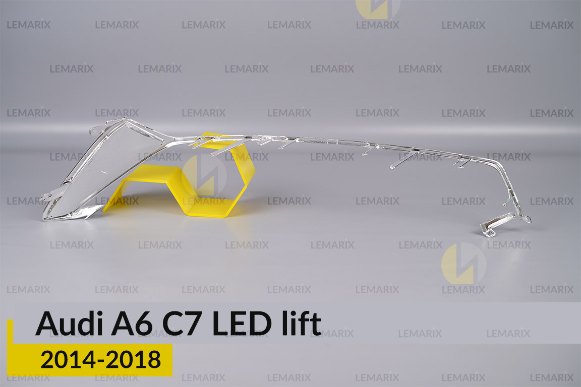 Хромована декоративна маска середня Audi A6 C7 LED (2014-2018) рест права