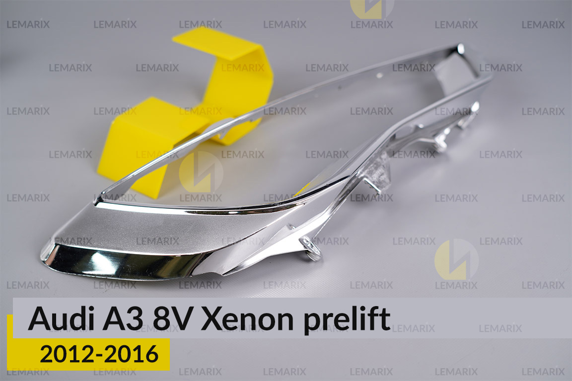 Хромована декоративна маска Audi A3 8V Xenon (2012-2016) дорест права