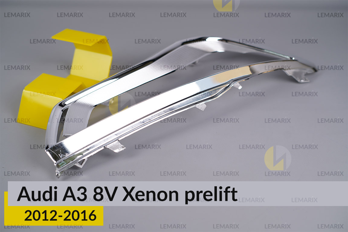 Хромована декоративна маска Audi A3 8V Xenon (2012-2016) дорест права