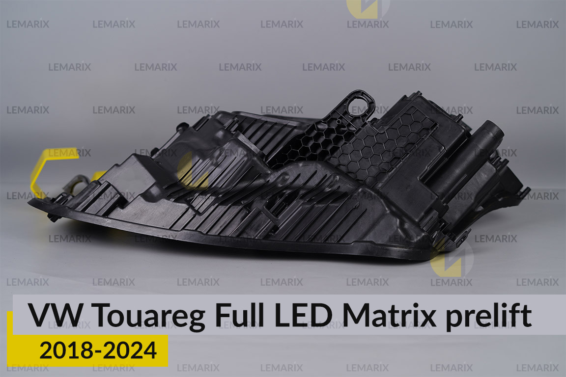 Корпус фари VW Volkswagen Touareg Full LED Matrix (2018-2024) дорест правий