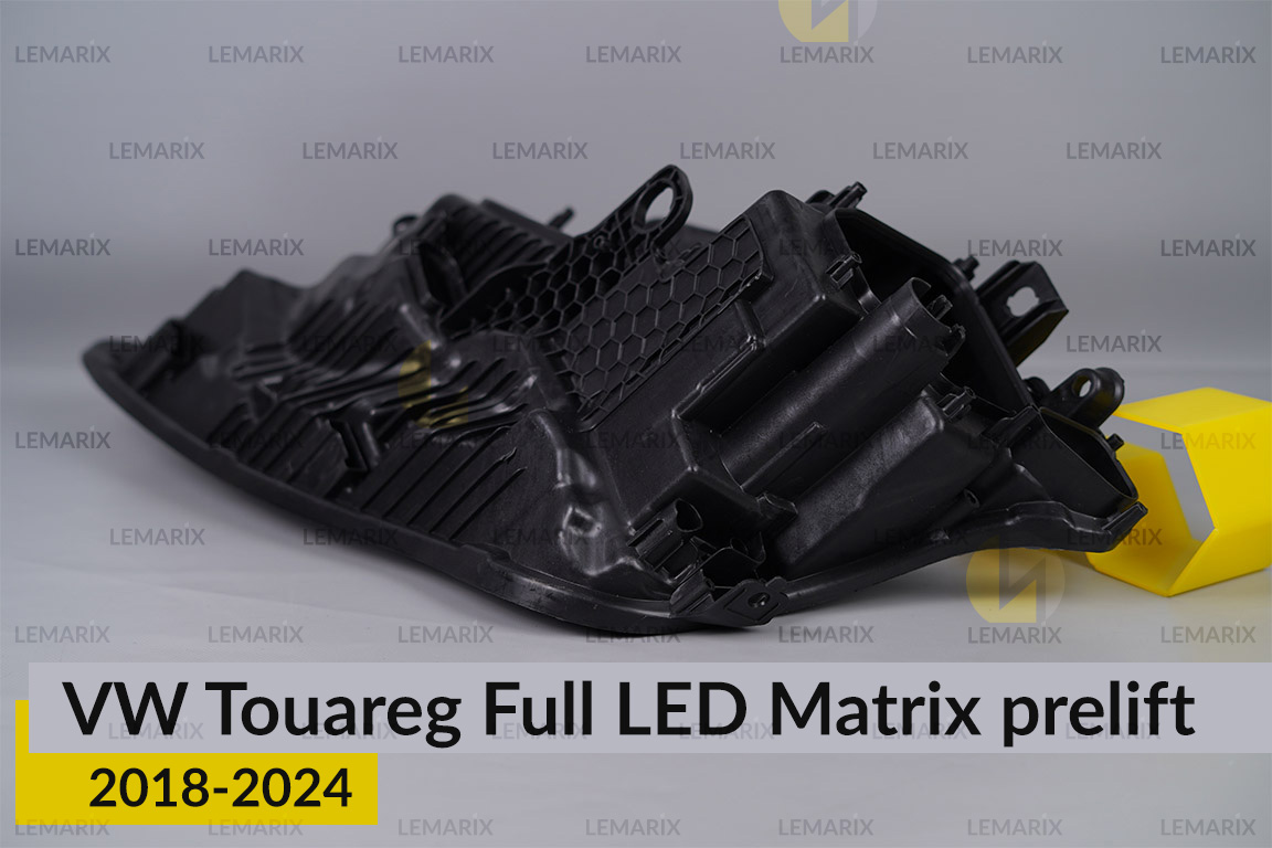 Корпус фари VW Volkswagen Touareg Full LED Matrix (2018-2024) дорест правий