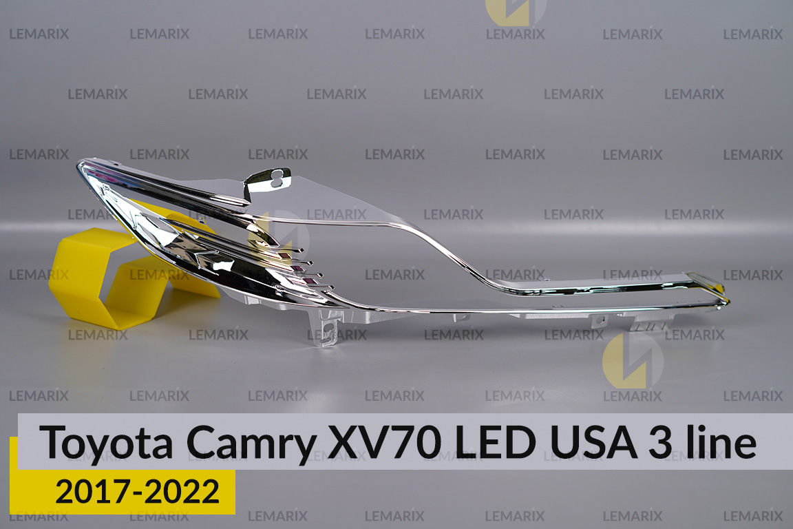 Хромована декоративна маска Toyota Camry XV70 LED USA (2017-2022) 3 полоски права