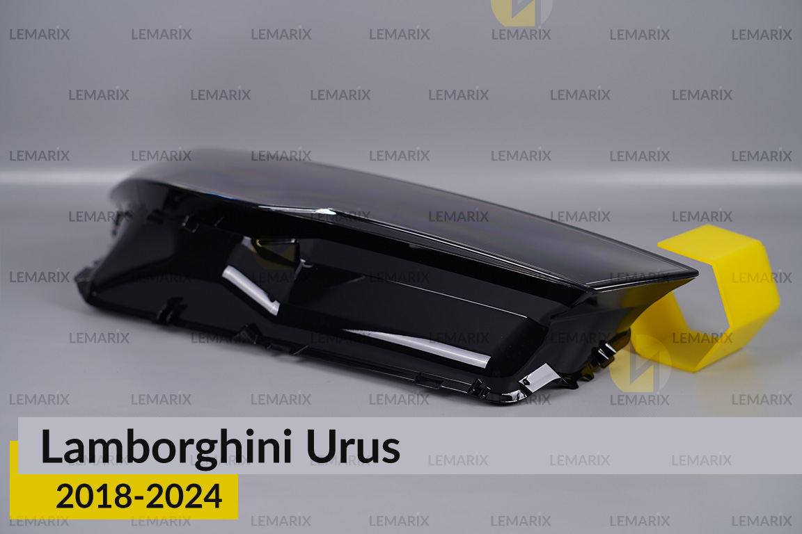 Скло фари Lamborghini Urus (2018-2026) праве