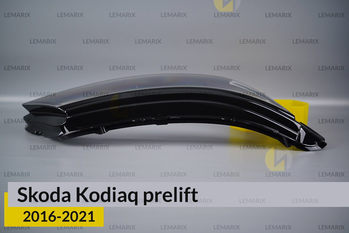 Скло фари Skoda Kodiaq LED (2016-2021) дорест праве