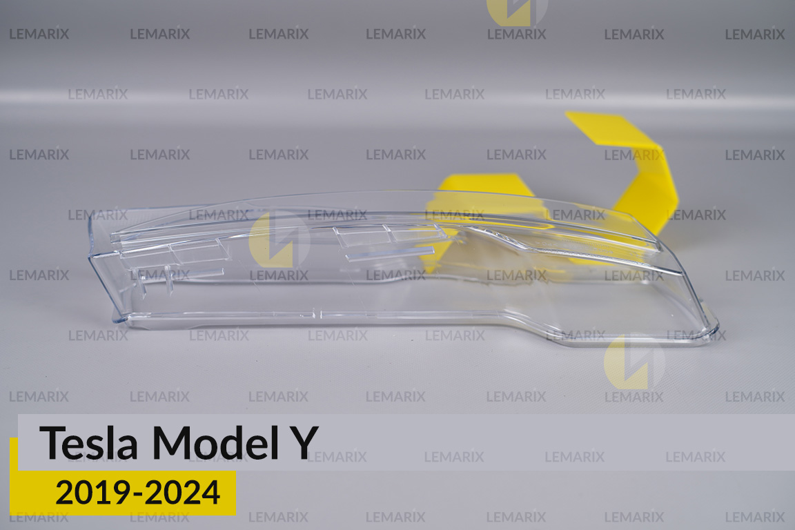 Скло протитуманної фари Tesla Model Y (2019-2025) праве
