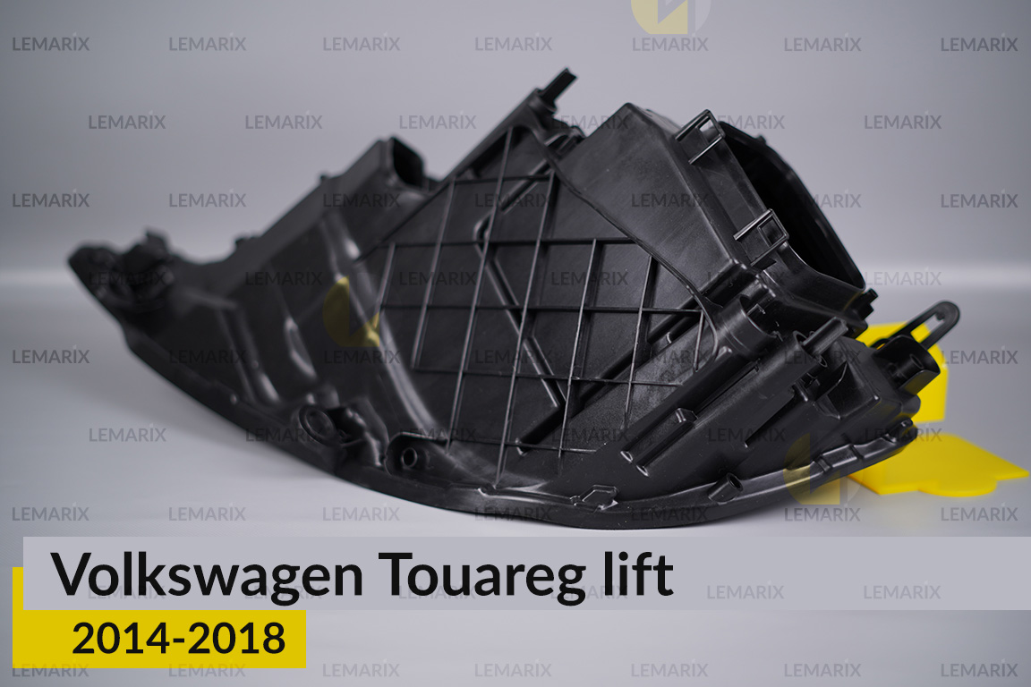 Корпус фари VW Volkswagen Touareg (2014-2018) рест правий