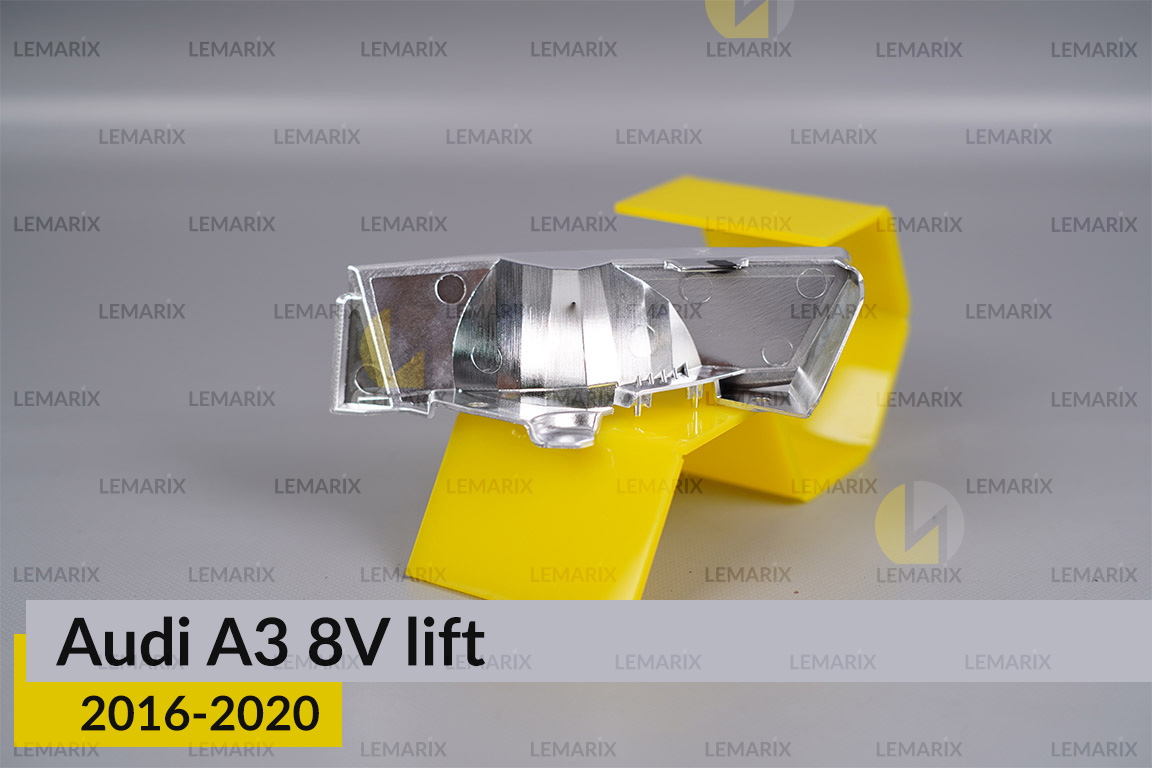Хромований абажур нижній Audi A3 8V (2016-2020) рест правий