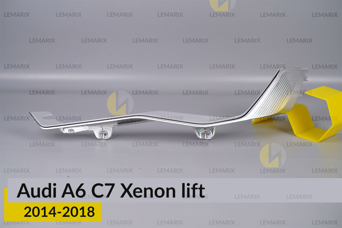 Хромована декоративна маска нижня Audi A6 C7 Xenon (2014-2018) рест ліва