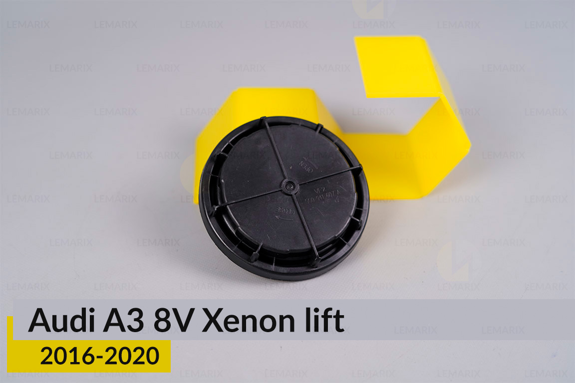 Кришка ковпак заглушка фари Audi A3 8V Xenon (2016-2020) рест ліва/права