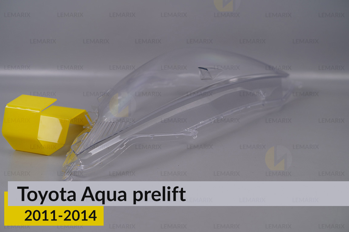 Скло фари Toyota Aqua (2011-2014) дорест праве