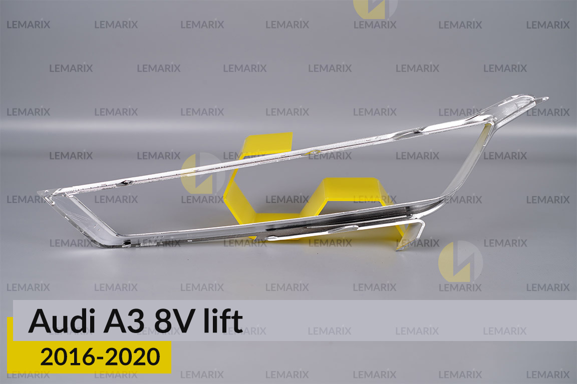 Хромована декоративна маска Audi A3 8V (2016-2020) рест права