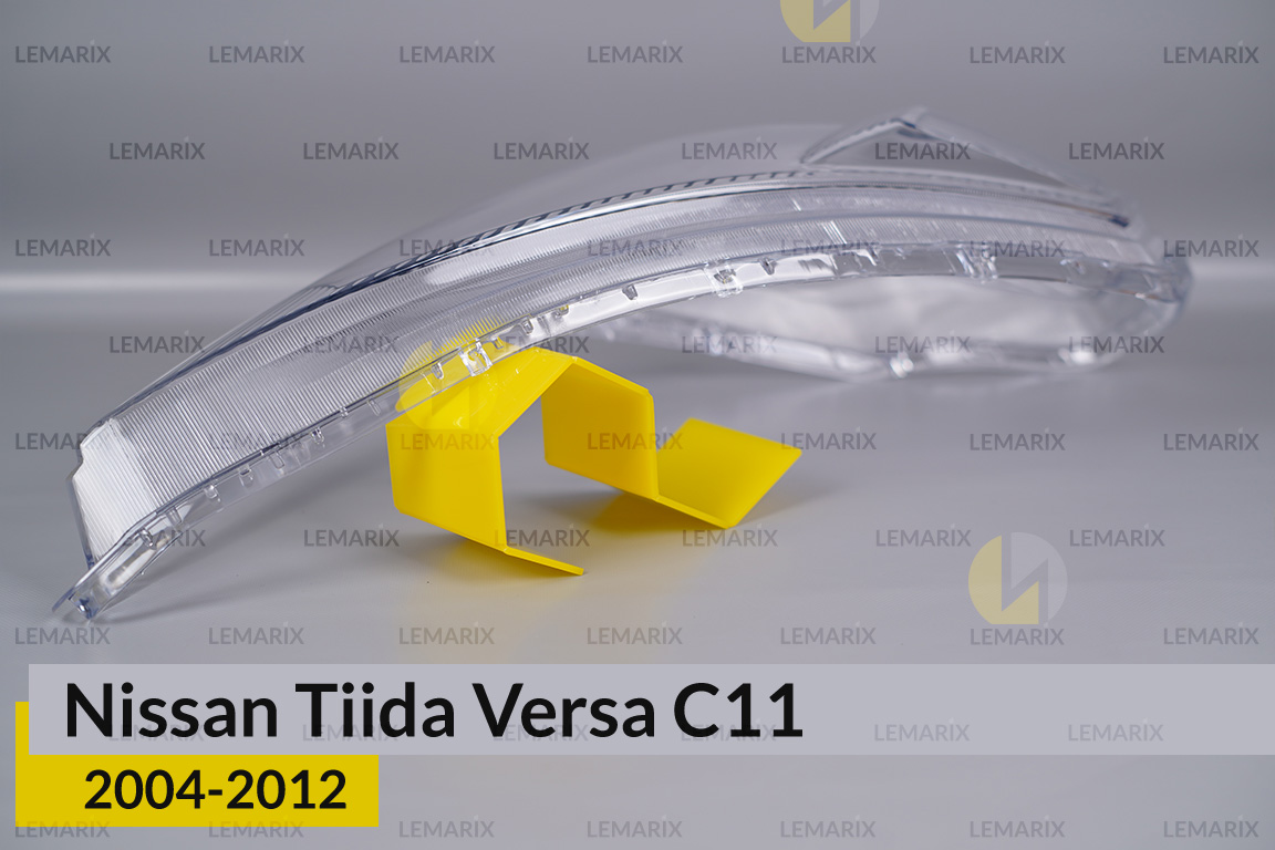 Скло фари Nissan Tiida Versa C11 (2004-2012) праве