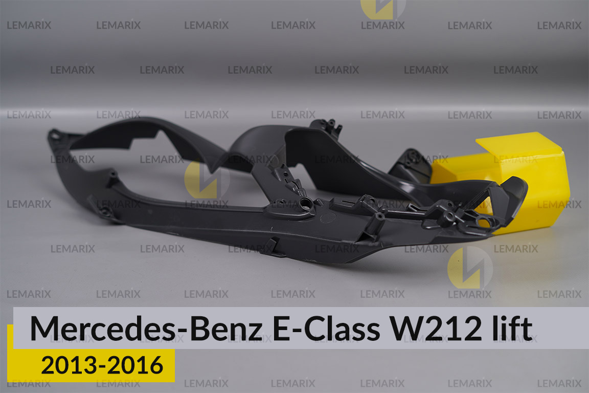 Декоративна маска середня Mercedes-Benz E-Class W212 (2013-2016) рест ліва